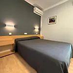 Tarres بيت ضيافة 2*