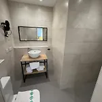 Tarres بيت ضيافة