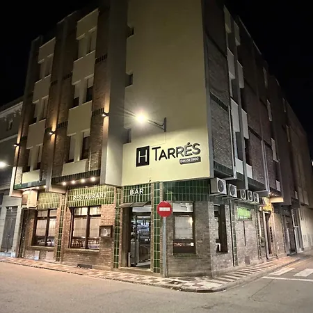 بيت ضيافة Tarres 2*