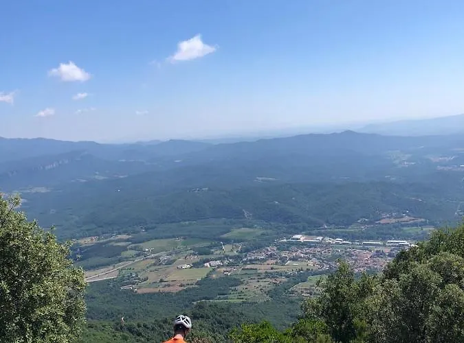 Tarres بيت ضيافة 2*