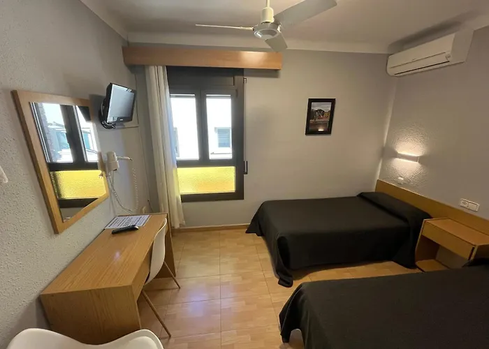 Tarres بيت ضيافة
