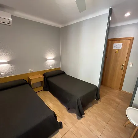 Guest house Tarres Angles